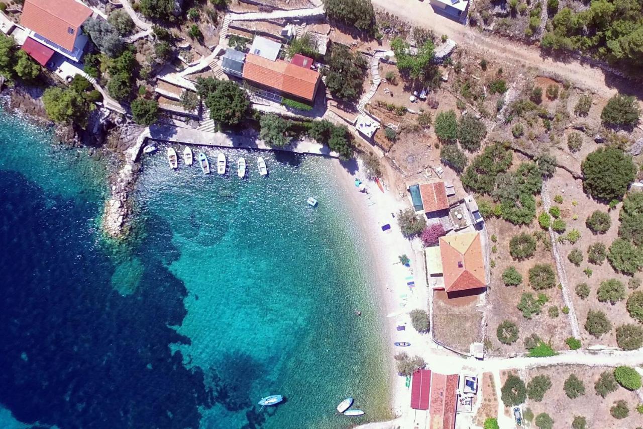 Seaside Secluded Apartments Cove Torac, Hvar - 589 Gdinj Eksteriør billede
