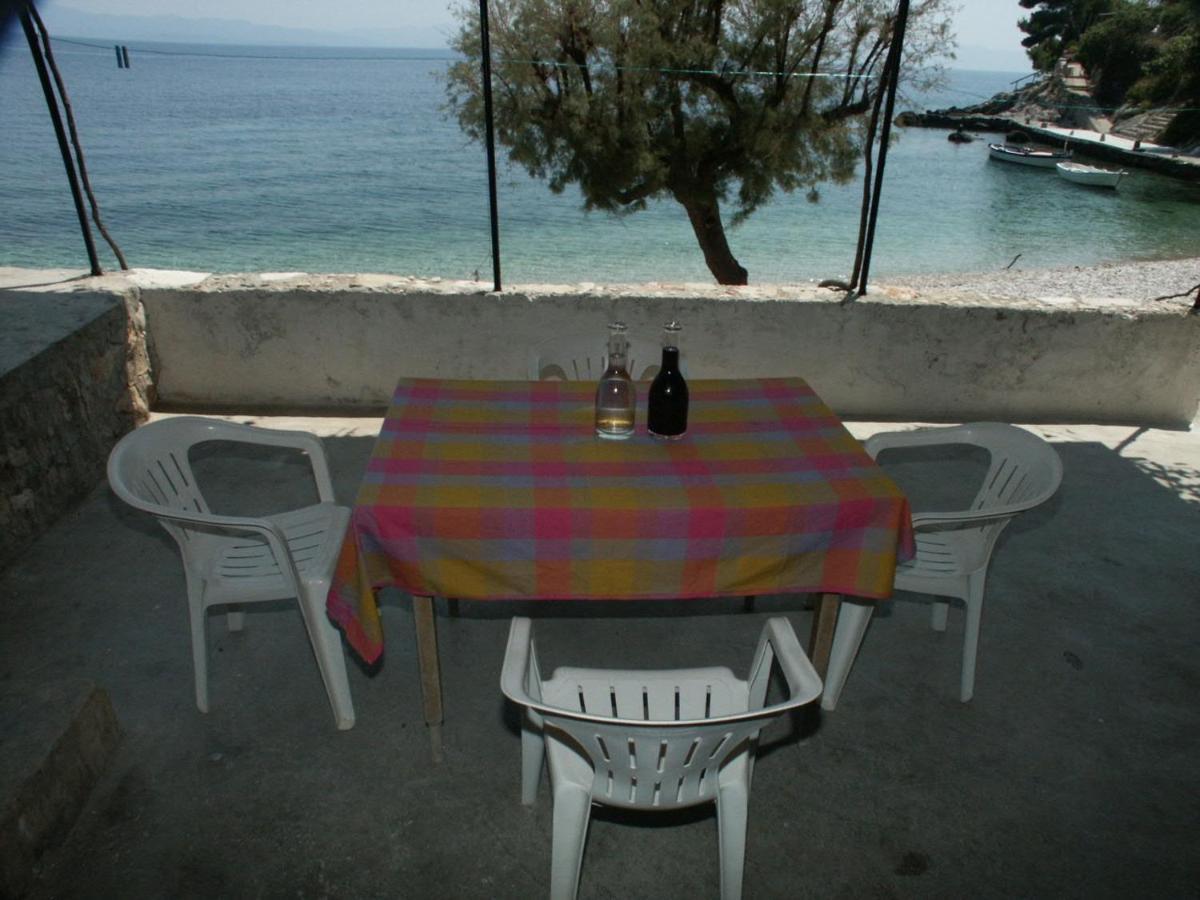 Seaside Secluded Apartments Cove Torac, Hvar - 589 Gdinj Eksteriør billede