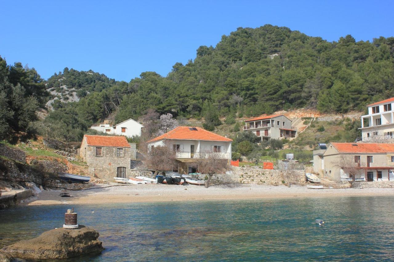 Seaside Secluded Apartments Cove Torac, Hvar - 589 Gdinj Eksteriør billede